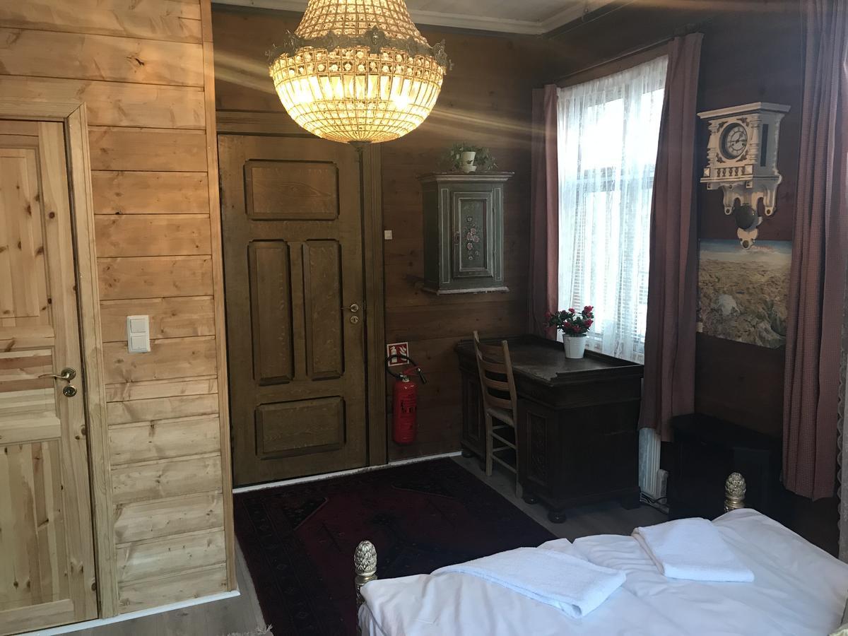 Eidfjord Gjestgiveri Bed & Breakfast