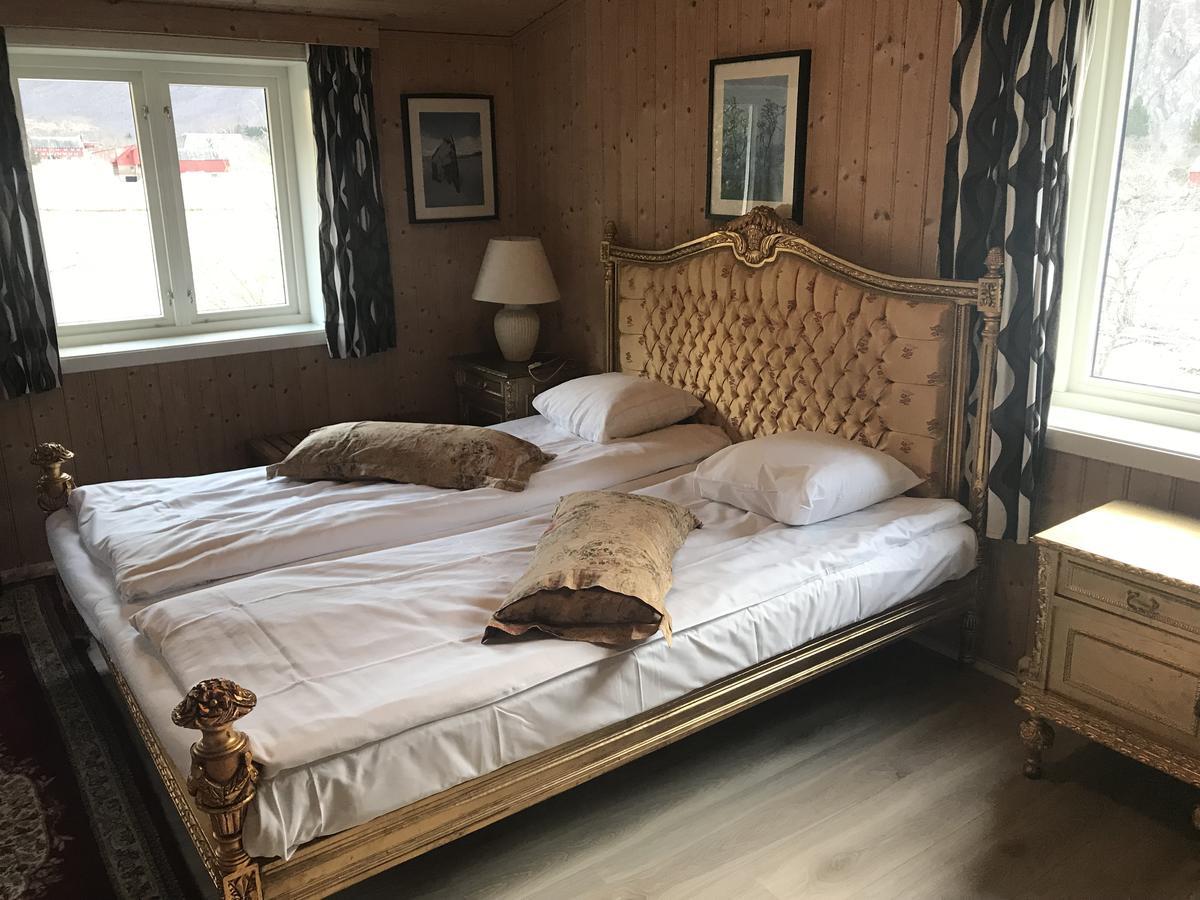 Eidfjord Gjestgiveri Bed & Breakfast 3*