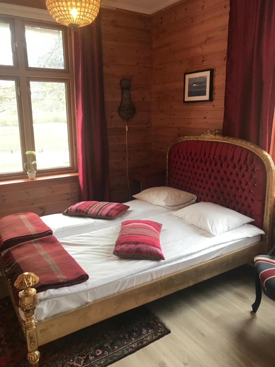 Bed & Breakfast Eidfjord Gjestgiveri 3*